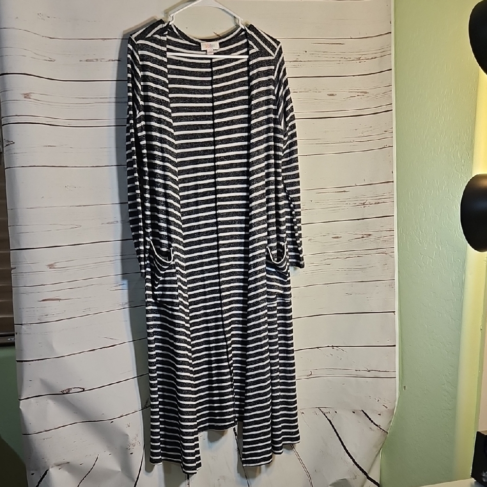 LuLaRoe Cardiganâ Striped Black White Open Front Long Sleeve Pockets, S